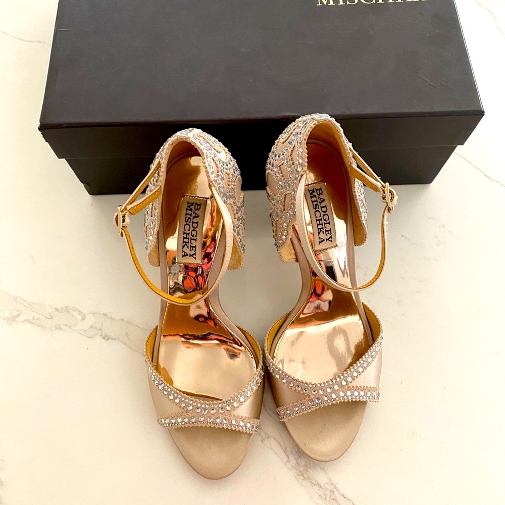 Badgley Mischka heels. Size 7